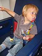 Niklas im Flieger